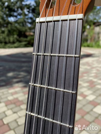 Классическая гитара Yamaha c 40