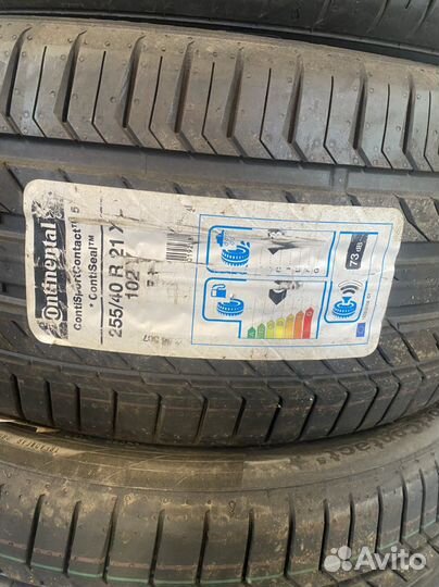 Continental ContiSportContact 5 ContiSeal 255/40 R21 102Y