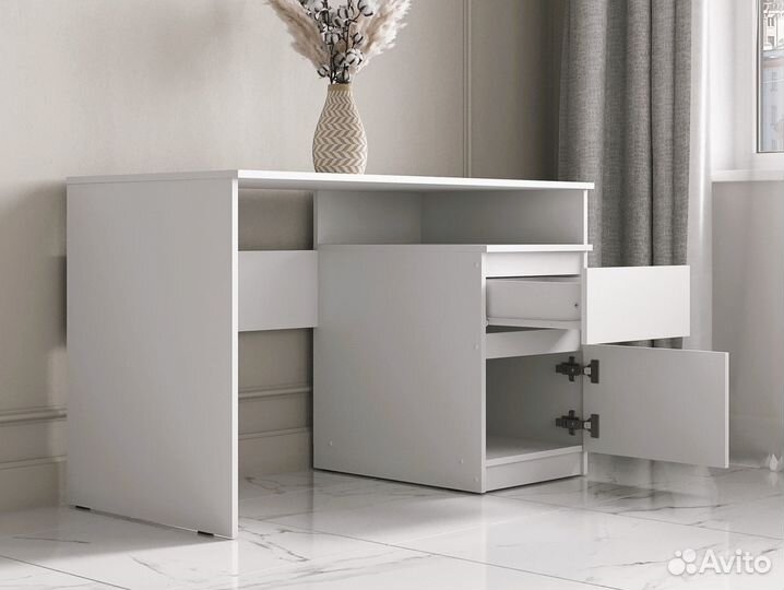 Белый письменный стол для школьника как IKEA NEW