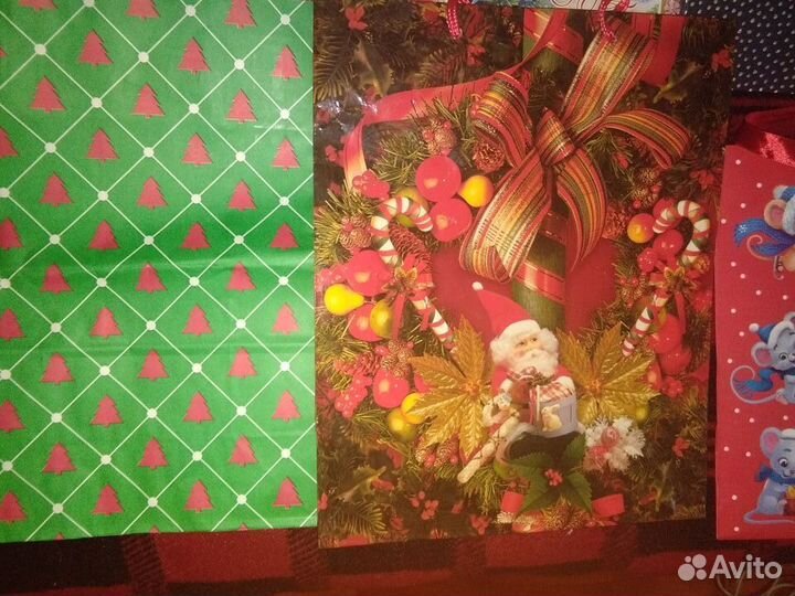 Подарочные пакеты