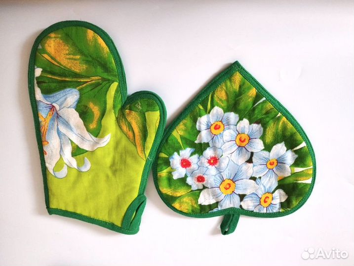 Грелка для чайника и прихватки