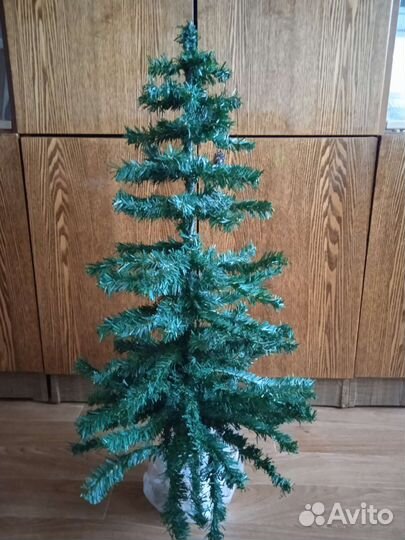 Елка искусственная. Светодиодная лента