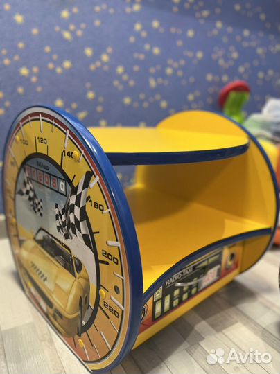 Тумбочка тачки