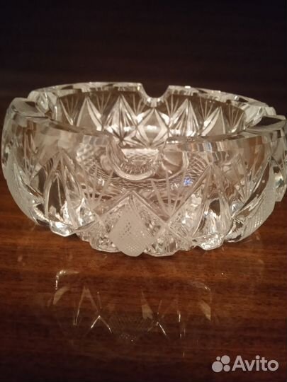 Хрустальная пепельница, Чехия