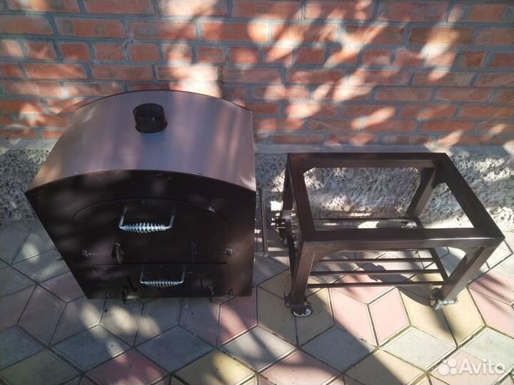 Печь для пиццы уличная с подставкой