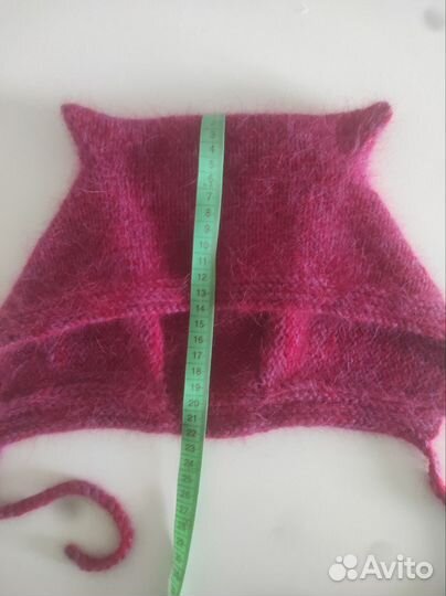 Вязанный чепчик с рожками