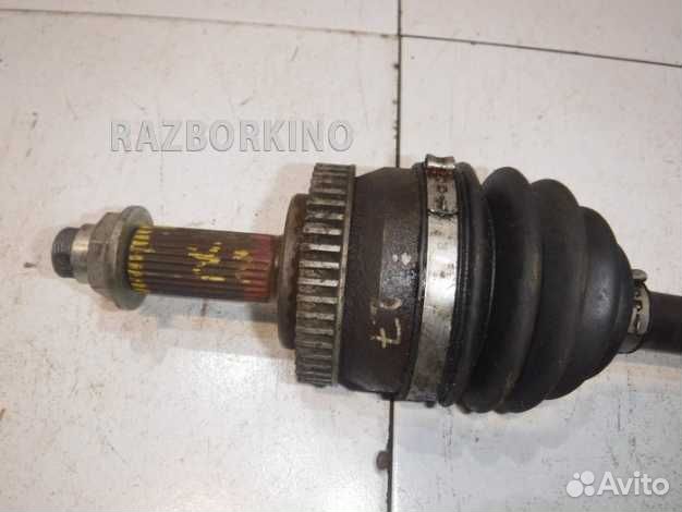 Привод передний левый