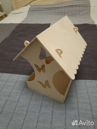 Кормушка для птиц