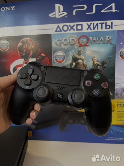 Sony PS4 slim 1tb+2 джойстика+4 игры