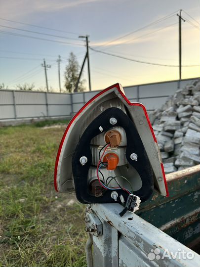 Mitsubishi carisma разбор