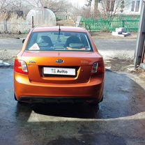 Kia Rio 1.4 MT, 2010, 130 000 км, с пробегом, цена 550 000 руб.