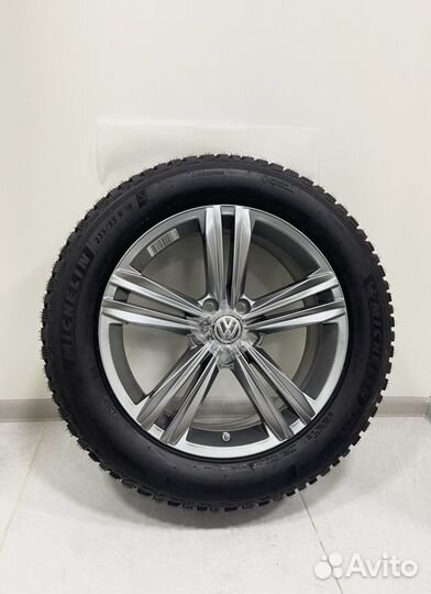 Volkswagen Tiguan R-Line, Michelin 235/55 R18