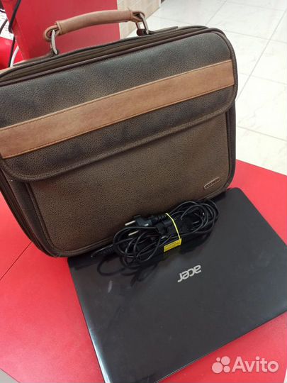 Ноутбук Acer E1-571G