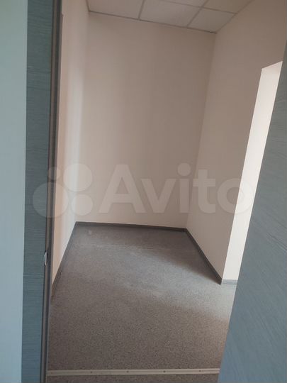 Офисное помещение В аренду, 14,9 кв м