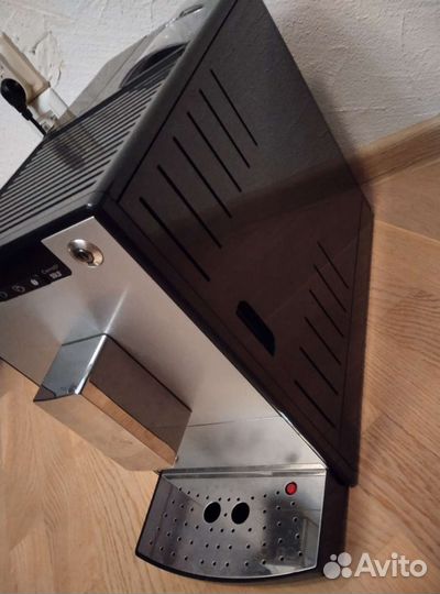 Кофемашина Melitta caffeo solo Е950-103