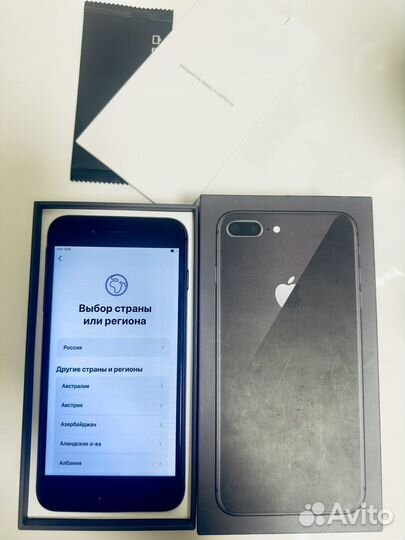 iPhone 8 Plus, 64 ГБ