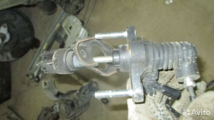 Главный цилиндр сцепления Auris. Corolla