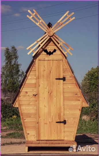 Дачный туалет деревянный с установкой PUZ