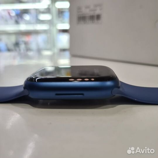 Умные часы Apple Watch Series 7 45 мм Aluminium Ca