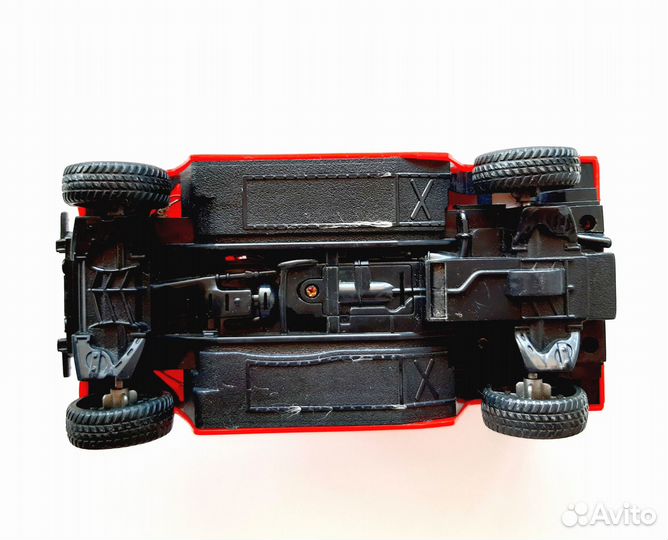 Машинка внедорожник большая пластик