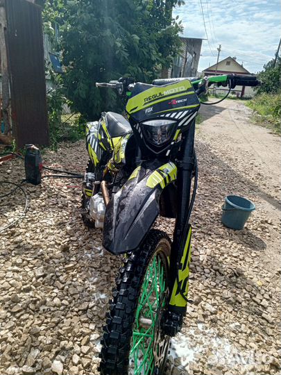 Regul Moto ZR 250 Hard