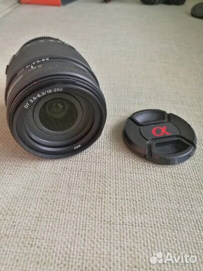 Объектив Sony DT18-250mm (SAL18250)
