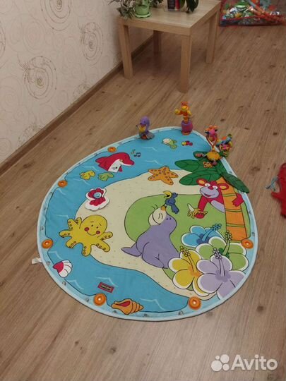 Развивающий коврик