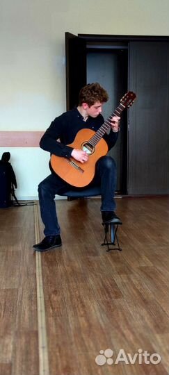 Уроки игры на гитаре