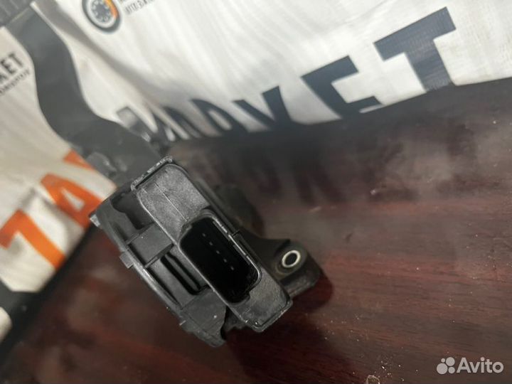 Педаль газа Peugeot 308 1.6 EP6 2009