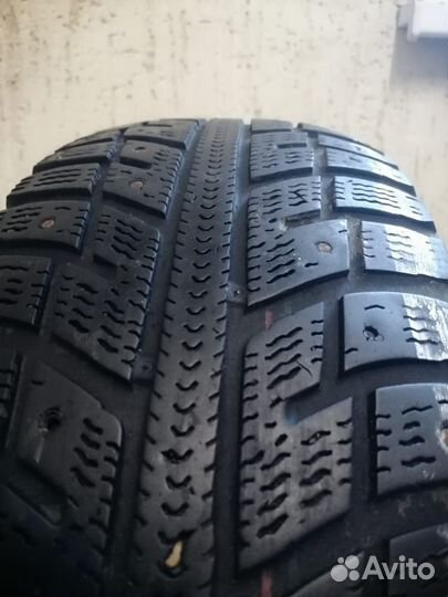 Kumho I'Zen KW22 185/70 R14 88T