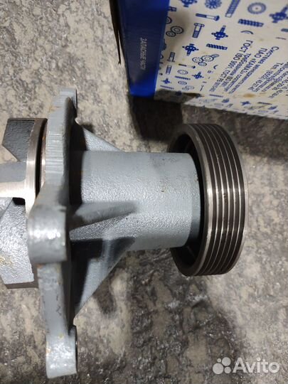 Насос водяной камаз,нефаз, оригинал