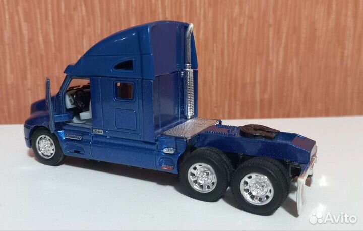 Модель kenworth T2000