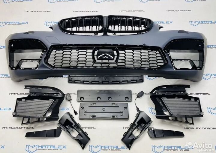 Передний бампер BMW F10, стиль M5 F90 в сборе