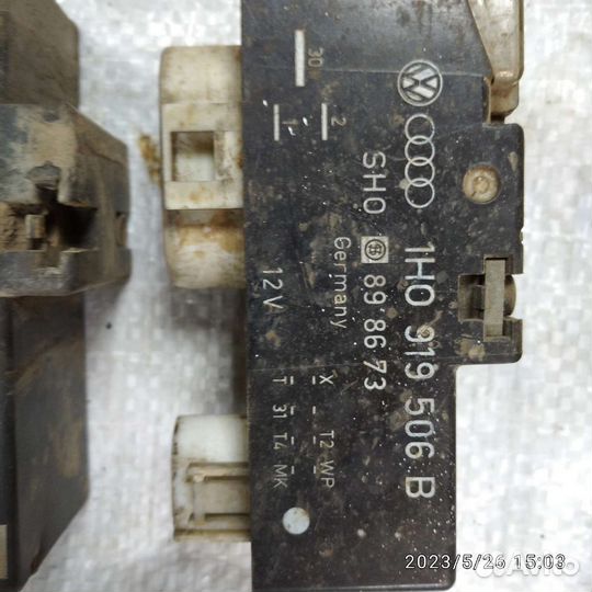 Блок управления вентиляторами Vw гольф 4