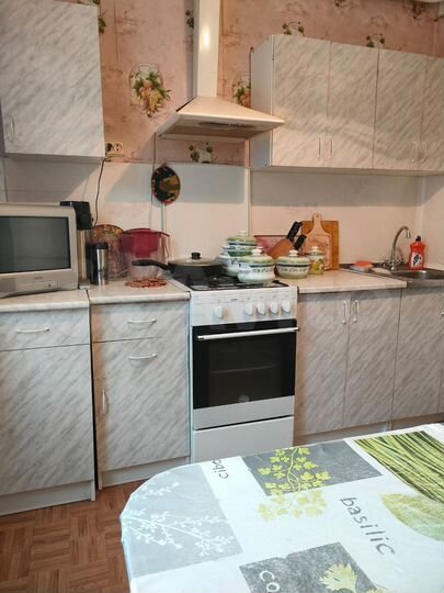 2-к. квартира, 54 м², 2/9 эт.