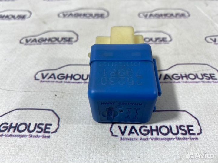 Реле Nissan Maxima A33 2.0 2004