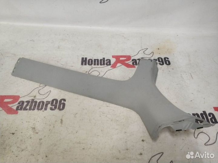 Накладка стойки задняя правая Honda Accord 7 CM2