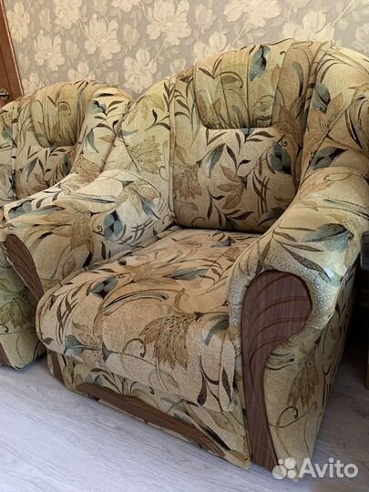 Комплект мебели диван и два кресла-кровати
