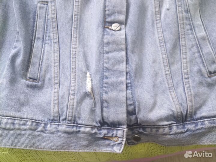 Джинсовый жилет, удалённый