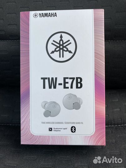 Yamaha TW-E7B белые внутриканальные наушники