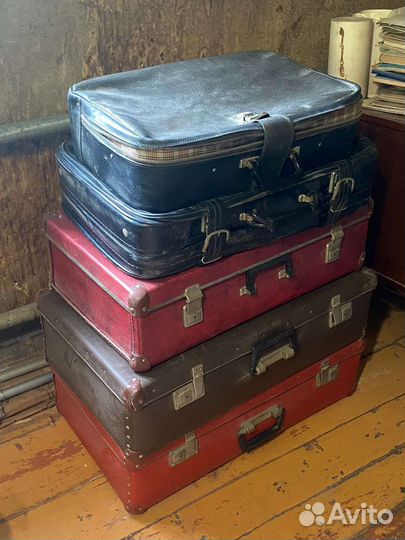 Чемоданы