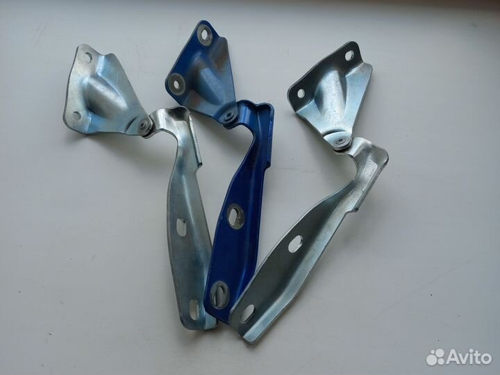 Петля LADA granta,Гранта FL капота левая