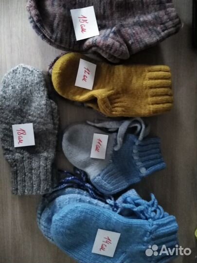 Детские носочки, варежки - ручной вязки