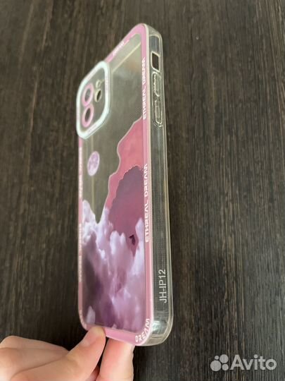 Чехол на iPhone 12