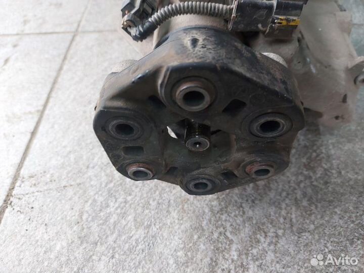 Карданный вал Hyundai Santa Fe TM G4KJ 2019