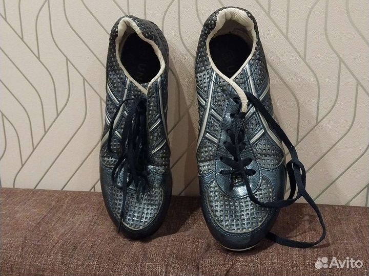 Шиповки для легкой атлетики