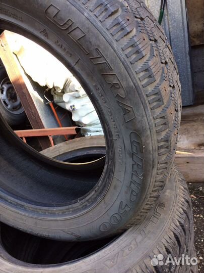 Goodyear UltraGrip 500 255/55 R18 109T