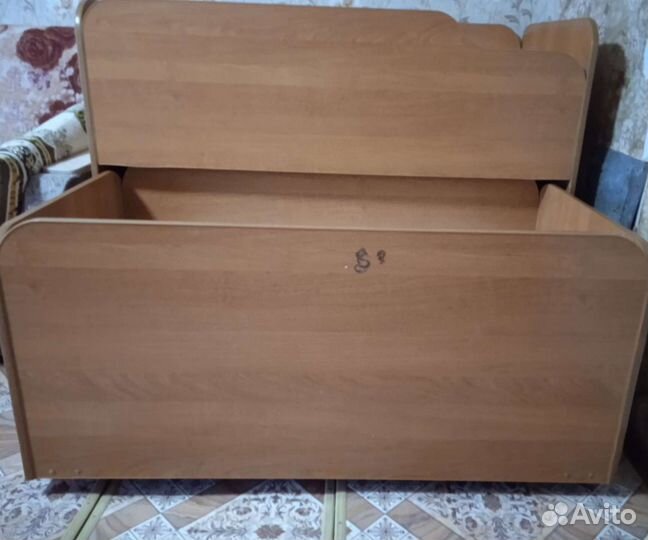 Детская двухярусная выдвижная кровать