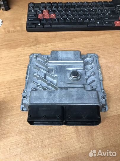 Блок управления двигателем 2.0TSI фольксваген голь