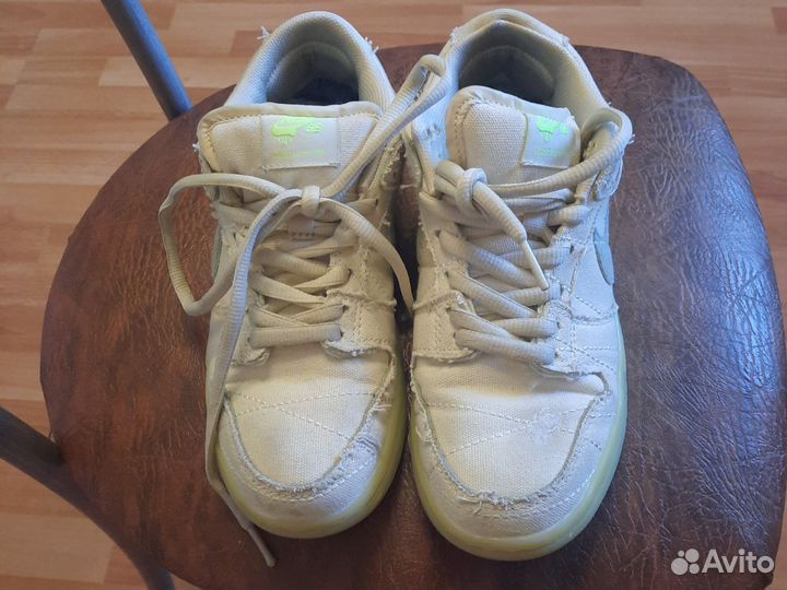 Кроссовки летние